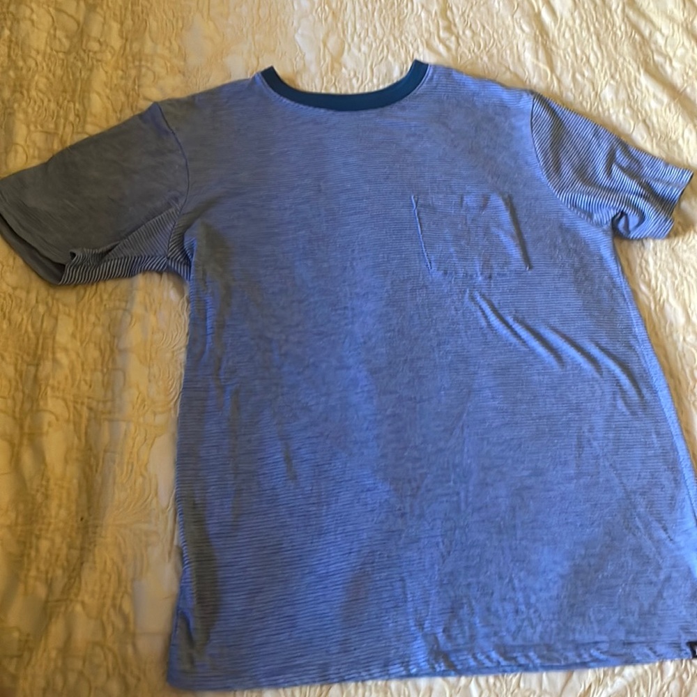 Mens Hurley tshirt with pocket